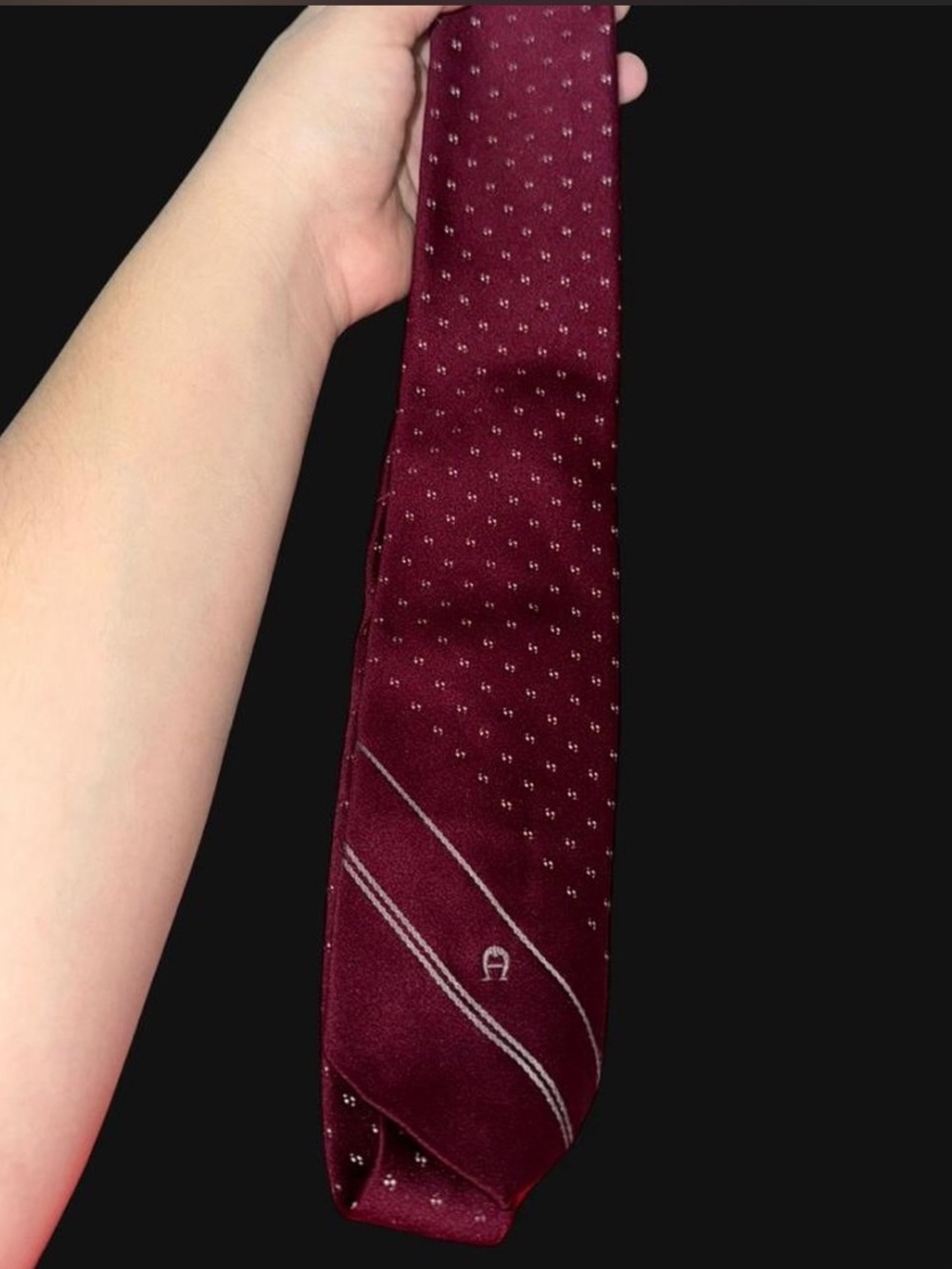 Men's Etienne Aigner Burgundy Patterned Silk Tie - Classic Polished Look